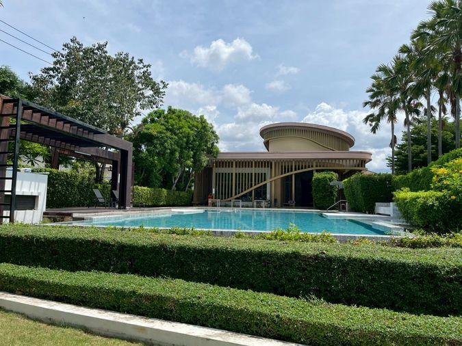 รูป ขายบ้านเดี่ยว สราญสิริ ท่าข้าม–พระราม 2 | หลังมุม 3 ห้องนอน ใกล้คลับเฮาส์ | 55.2 ตร.วา | ราคา 4.95 ล้านบาท | LINE: @323gqmho | Ref: T1822 - รูปที่ 28/31