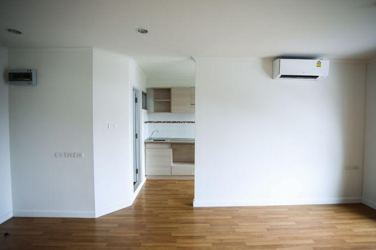picture Condo Lumpini Place Rama 4 - Kluai Nam Thai near BTS Ekkamai - 2/19