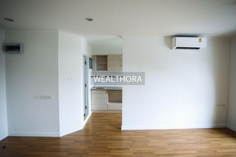 picture Condo Lumpini Place Rama 4 - Kluai Nam Thai near BTS Ekkamai - 2/19
