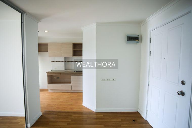 picture Condo Lumpini Place Rama 4 - Kluai Nam Thai near BTS Ekkamai - 3/21