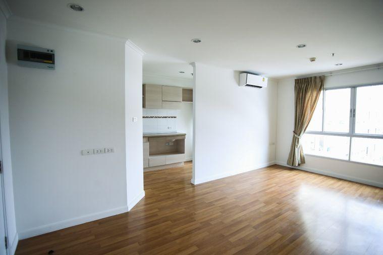 picture Condo Lumpini Place Rama 4 - Kluai Nam Thai near BTS Ekkamai - 3/19