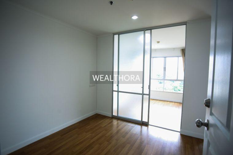 picture Condo Lumpini Place Rama 4 - Kluai Nam Thai near BTS Ekkamai - 8/21