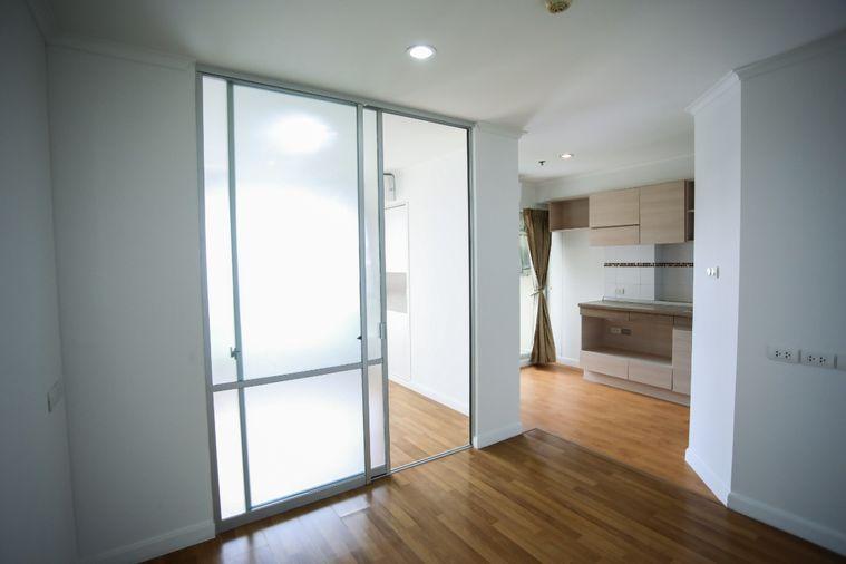 picture Condo Lumpini Place Rama 4 - Kluai Nam Thai near BTS Ekkamai - 9/21