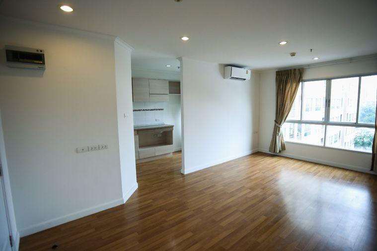 picture Condo Lumpini Place Rama 4 - Kluai Nam Thai near BTS Ekkamai - 9/19