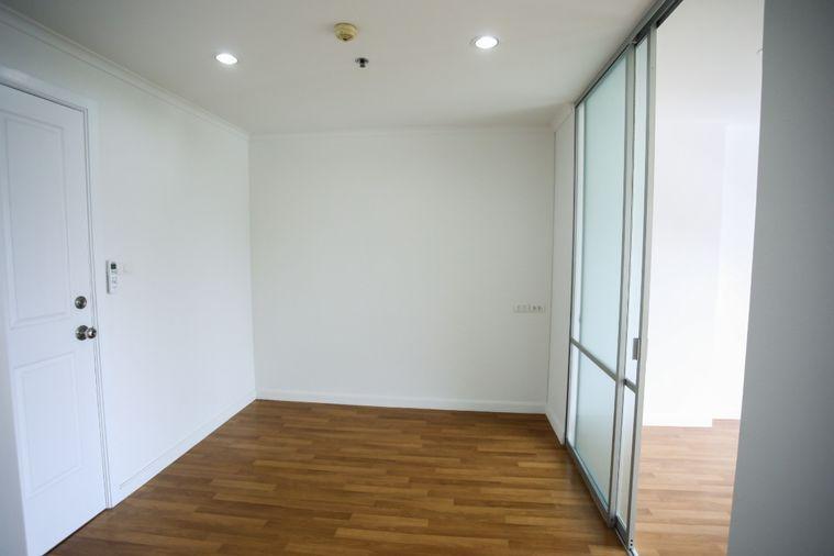 picture Condo Lumpini Place Rama 4 - Kluai Nam Thai near BTS Ekkamai - 2/21