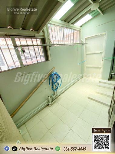 รูป A68-057 ขายขาดทุนทาวน์เฮ้าส์ หมู่บ้านประภาทรัพย์ 4 หลังมุม มีพื้นที่ด้านข้าง ใกล้รถไฟฟ้า พร้อมระบบโซล่าเซลล์ พร้อมอยู่✨ - รูปที่ 9/15