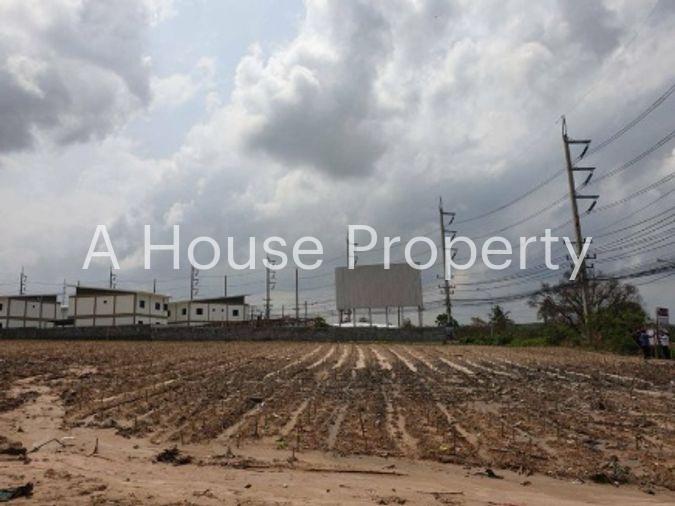 picture Beautiful land plot for sale, great location, Huai Saphan Reservoir Zone, Bo Win, Sriracha - 2/8