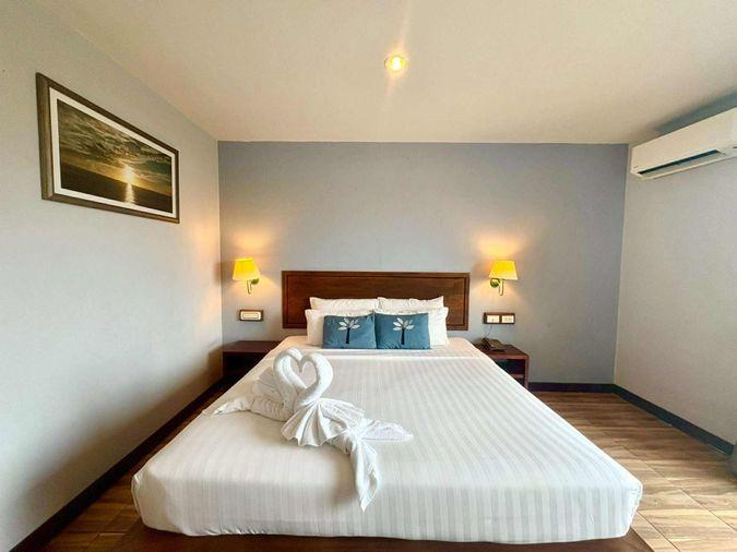 picture For sale, a hotel near Na Jomtien Beach, ready to manage and operate - 4/15