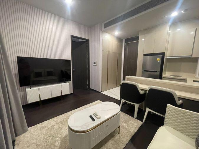 รูป Laviq Sukhumvit 57 ให้เช่า 1 ห้องนอน 1 ห้องน้ำ เพียง 42,000 บาท  Line : @apopplace - รูปที่ 1/9