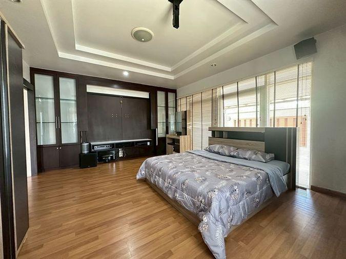 picture Large detached house for rent, luxury style, in The Boulevard Village, Sriracha, Chonburi - 12/17