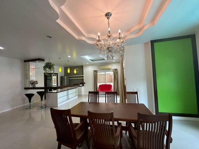 picture Large detached house for rent, luxury style, in The Boulevard Village, Sriracha, Chonburi - 6/17