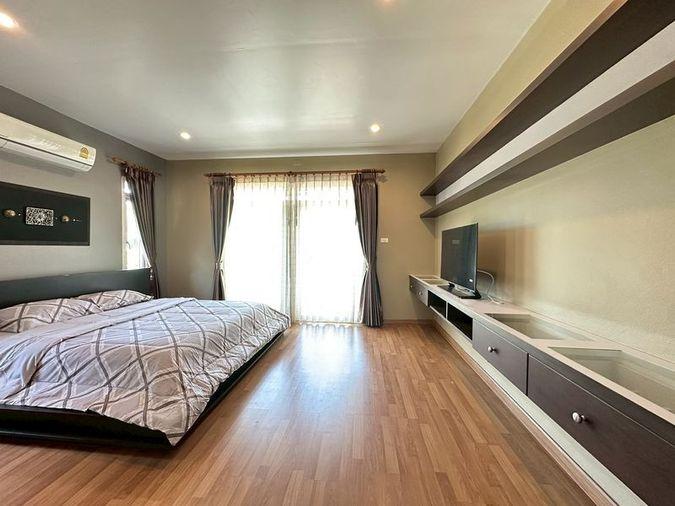 picture Large detached house for rent, luxury style, in The Boulevard Village, Sriracha, Chonburi - 8/17