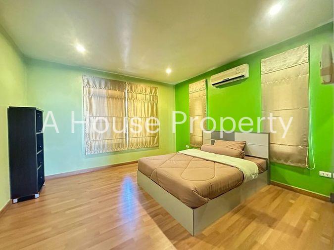 picture Large detached house for rent, luxury style, in The Boulevard Village, Sriracha, Chonburi - 16/17