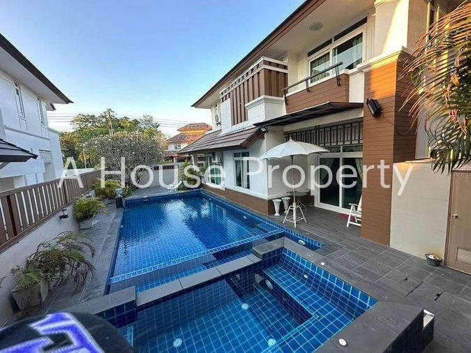 picture Large detached house for rent, luxury style, in The Boulevard Village, Sriracha, Chonburi - 2/17