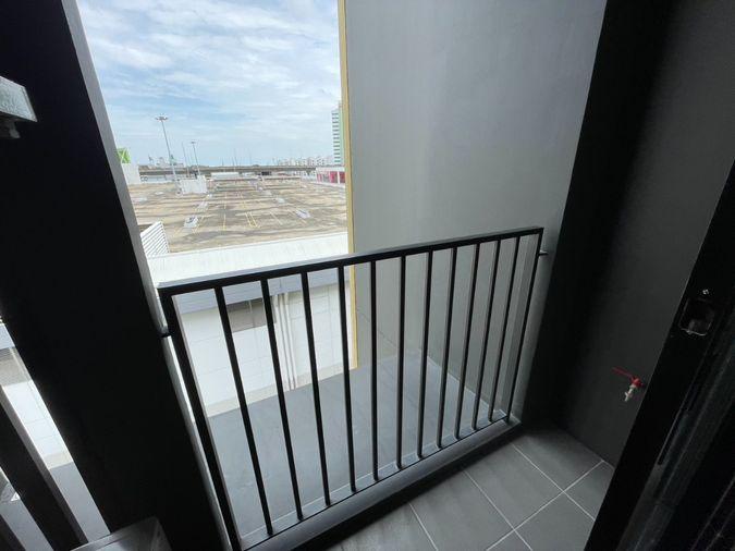 picture Condo for Sale : Nue Noble Centre Bangna Schedule a viewing 👉 Line: @propertybkk4 - 16/17