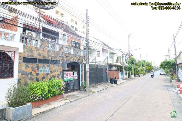 รูป ขายทาวน์เฮ้าส์ 2 ชั้น รามคำแหง 24 แยก 8 หัวหมาก บางกะปิ ใกล้ ม.ราม ม.เอแบค เดอะมอลล์ รามคำแหง เดอะไนน์ พระราม 9  ออกพระราม 9 ศรีนครินทร์ ได้ - รูปที่ 3/23