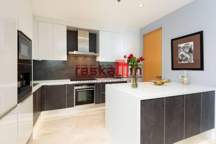 picture For Sale: The Cove Condominium – Luxurious 3-Bedroom with Stunning Ocean View - 8/16