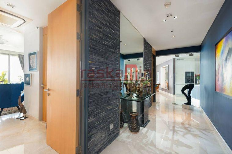 picture For Sale: The Cove Condominium – Luxurious 3-Bedroom with Stunning Ocean View - 9/16