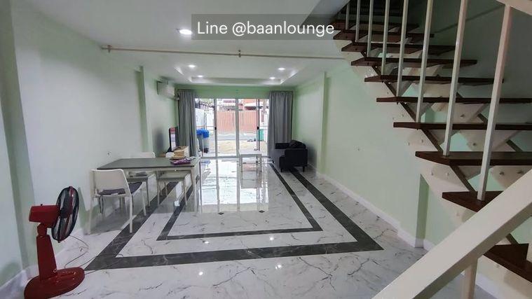 picture Townhouse for rent, Soi Sukhumvit 101 - 7/17