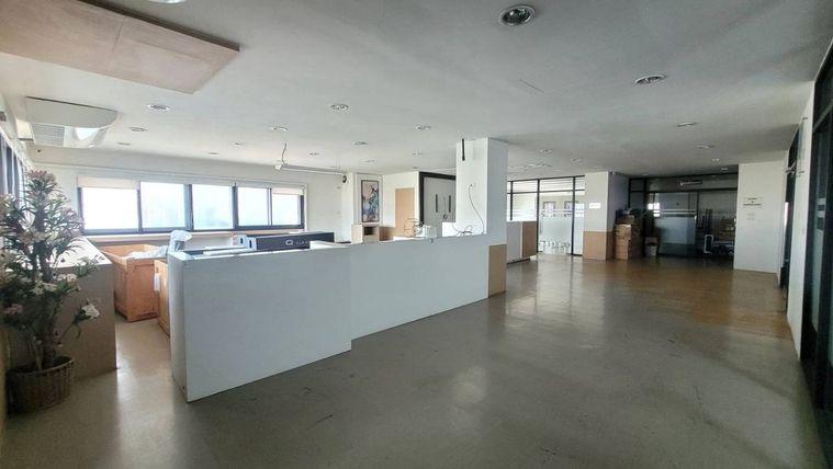 picture Office for rent, Vibhavadi Rangsit Road - 12/12