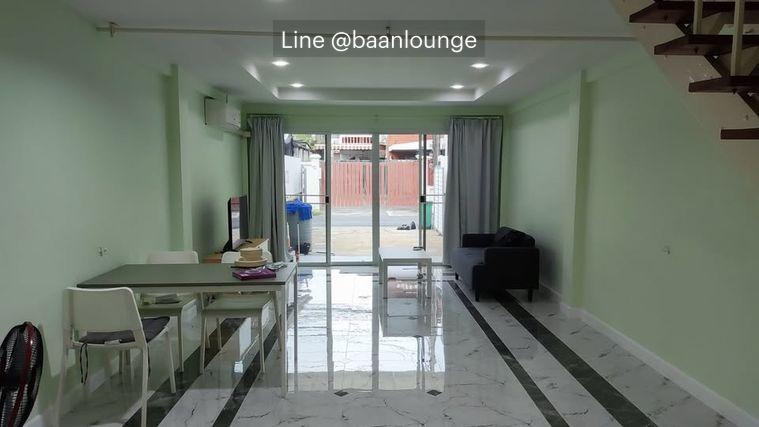 picture Townhouse for rent, Soi Sukhumvit 101 - 8/17