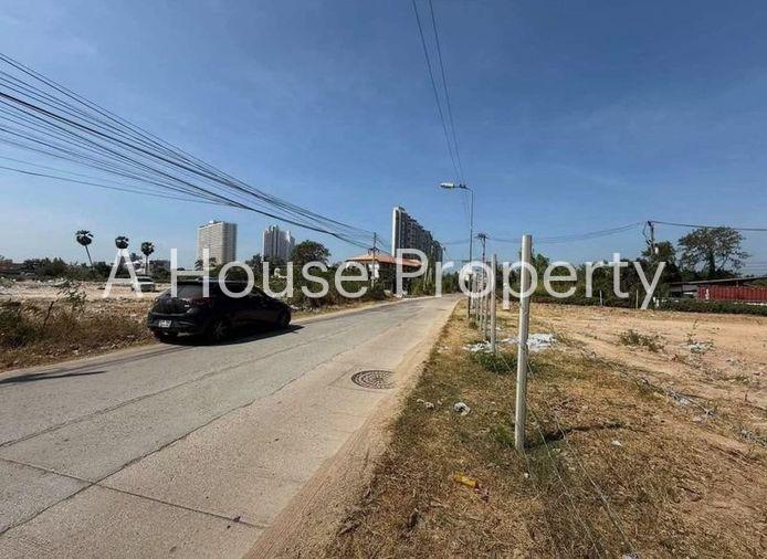 picture Beautiful land plot for sale, great location, near Jomtien Beach, Pattaya, Chonburi - 3/4