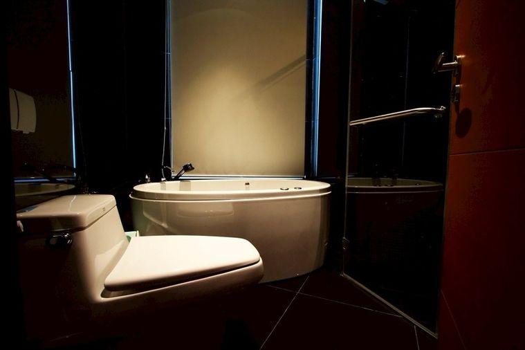 picture The Infinity Sathorn, 2 Bedrooms, 2 Bathrooms - 12/12