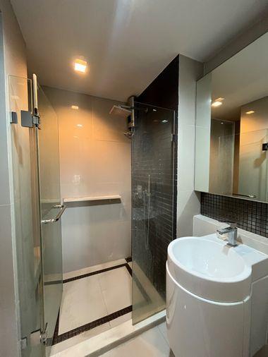 รูป ว่างพร้อมอยู่ Rhythm Sathorn . 1นอน 35ตร.ม. Line id: @pfagent - รูปที่ 10/11