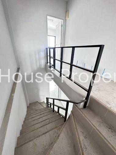 picture Commercial building for sale, 4 floors, near community area, Sahapat Group, Sriracha - 11/20