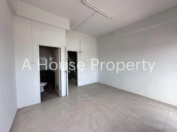 picture Commercial building for sale, 4 floors, near community area, Sahapat Group, Sriracha - 9/20