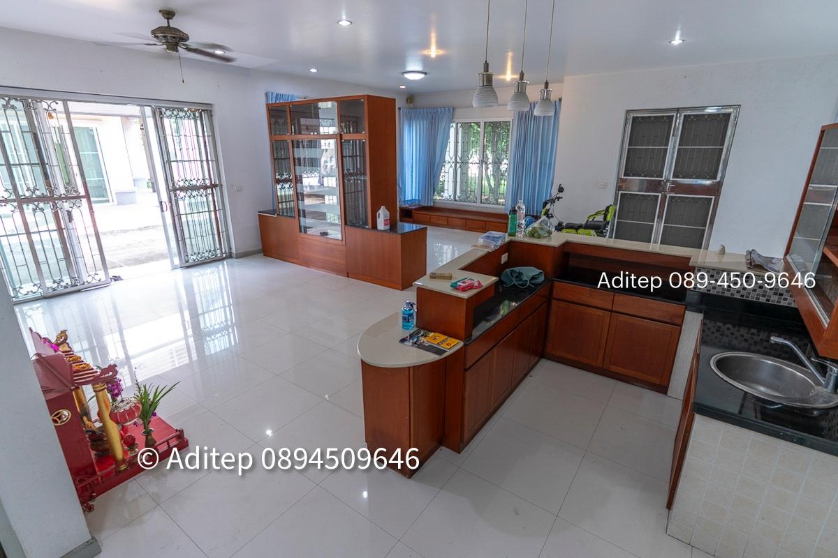 รูป ขายคฤหาสน์หรู 2 หลัง + เรือนรับรอง บนพื้นที่ 418 ตร.วา 9 ห้องนอน 9 ห้องน้ำ 5 ที่จอดรถ หมู่บ้านเพชรเกษม 3 ซอยเพชรเกษม 94 – ทำเลศักยภาพ ถนนพุทธมณฑลสาย 2 - รูปที่ 36/62