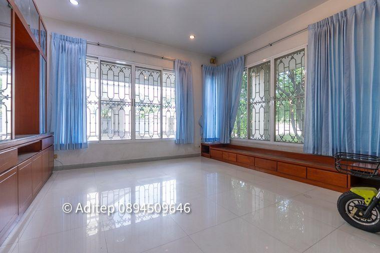 รูป ขายคฤหาสน์หรู 2 หลัง + เรือนรับรอง บนพื้นที่ 418 ตร.วา 9 ห้องนอน 9 ห้องน้ำ 5 ที่จอดรถ หมู่บ้านเพชรเกษม 3 ซอยเพชรเกษม 94 – ทำเลศักยภาพ ถนนพุทธมณฑลสาย 2  - รูปที่ 38/62
