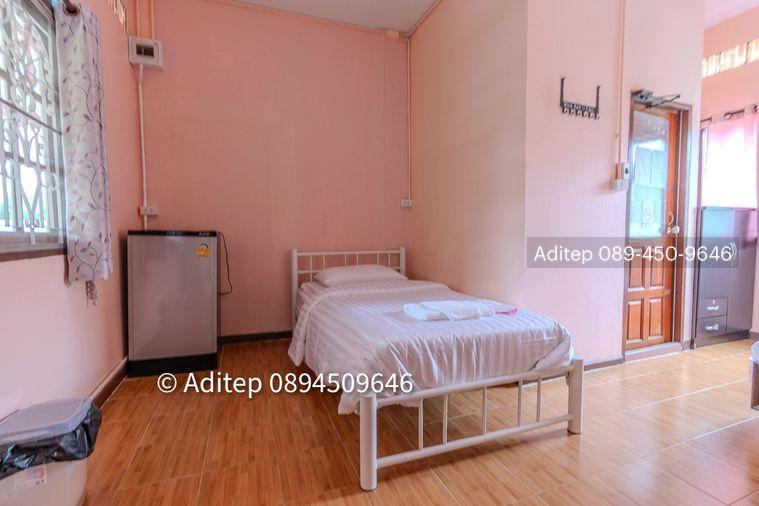 รูป ขายด่วน! บ้านเดี่ยว 154 ตรว. พร้อมกิจการโฮมสเตย์มีใบอนุญาต สร้างรายได้ทันที! เดินถึง MRT สิรินธร 500 ม. ใกล้สะพานซังฮี้ - รูปที่ 13/26