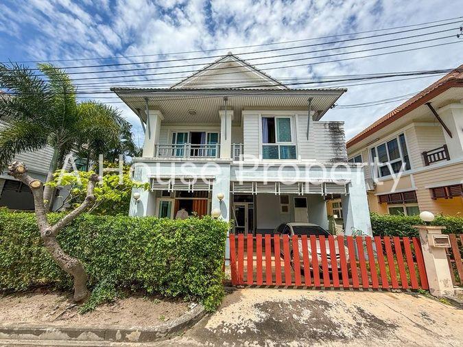picture For sale: Luxury house in Bangsaen, Casaluna, premium location, seaside project - 1/20