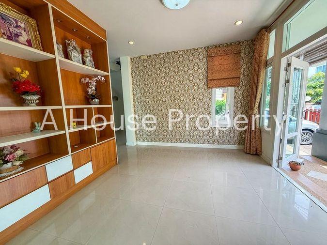 picture For sale: Luxury house in Bangsaen, Casaluna, premium location, seaside project - 2/20