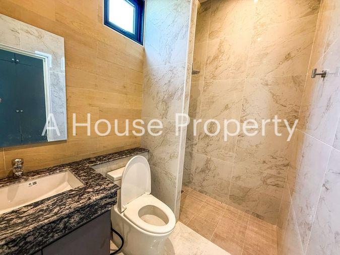 picture Single house for sale, Huai Yai, Phrom, Sriracha, beautiful house with private swimming pool - 18/20