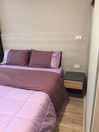 รูป Blossom Condo Sathorn-Charoenrat (บลอสซั่ม คอนโด แอท สาทร-เจริญราษฎร์) ห้องสวย เครื่องใช้ไฟฟ้า-เฟอร์นิเจอร์ครบ เดินทางสะดวก - รูปที่ 1/11