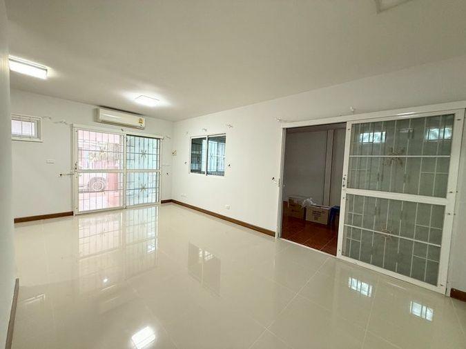 picture For Sale Natura Sukhumvit - Praksa Unit 800/197 - 7/13