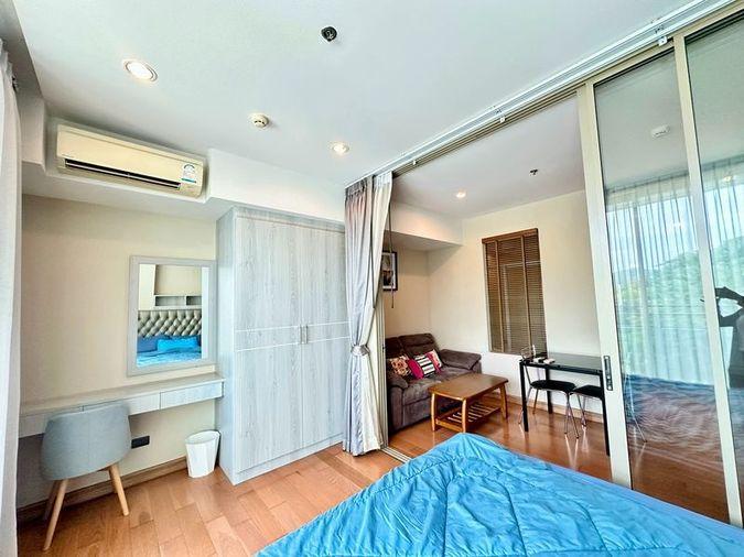 picture Condo for rent, Marina Bay Front Sriracha, next to the sea, fully furnished, move in Ready - 2/9