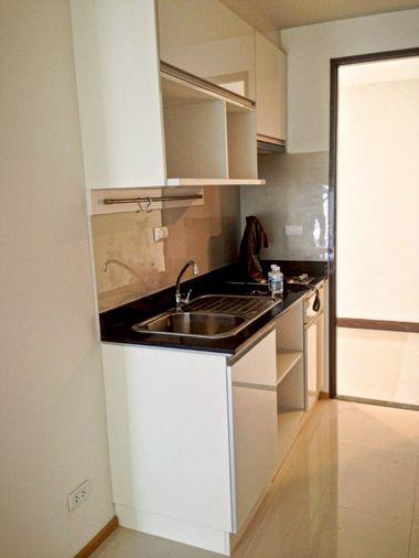 picture Abstract Phaholyothin. 2bed 60sqm. Available 31May26! Line id: @pfagent - 4/9