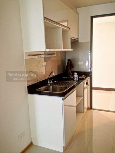 picture Abstract Phaholyothin. 2bed 60sqm. Available 31May26! Line id: @pfagent - 4/9