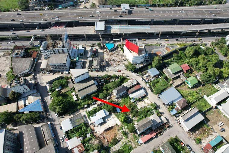picture Land for sale, Bangna, Km. 7, enter Soi Bangna-Trad 49 (Soi Santi Nakhon), 16 sq m per plot. - 3/24