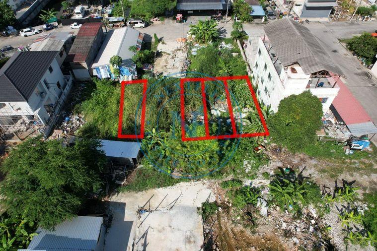 picture Land for sale, Bangna, Km. 7, enter Soi Bangna-Trad 49 (Soi Santi Nakhon), 16 sq m per plot. - 10/24