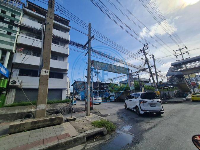 picture Land for sale, Bangna, Km. 7, enter Soi Bangna-Trad 49 (Soi Santi Nakhon), 16 sq m per plot. - 23/24