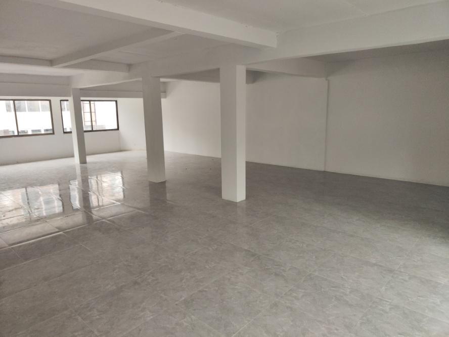 picture Rent space on Witthayu Road behind Rolex Watch Center - 3/19