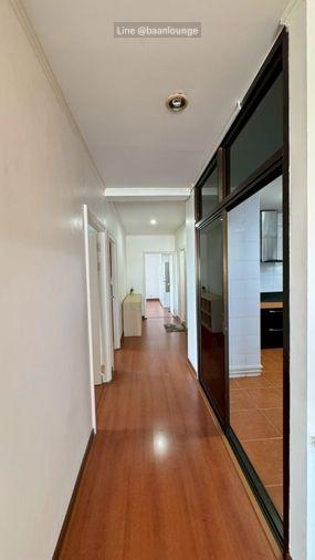 รูป Srivara Mansion (ศรีวรา แมนชั่น) ชั้น 22 ใต้ 3 ห้องนอน 2 ห้องน้ำ - รูปที่ 13/27