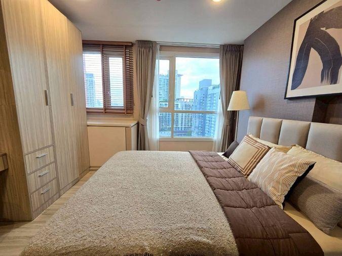 picture Condo for Rent : XT Huaikhwang  Schedule a viewing 👉 Line: @propertybkk1 - 4/17