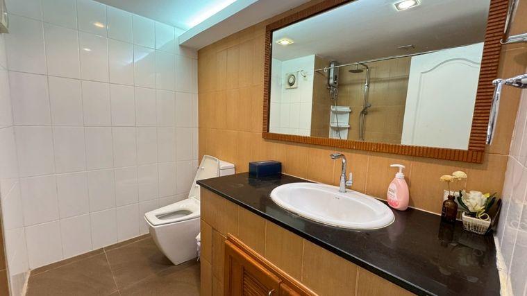 รูป Srivara Mansion (ศรีวรา แมนชั่น)   ชั้น 22 ใต้ 3 ห้องนอน 2 ห้องน้ำ - รูปที่ 24/27