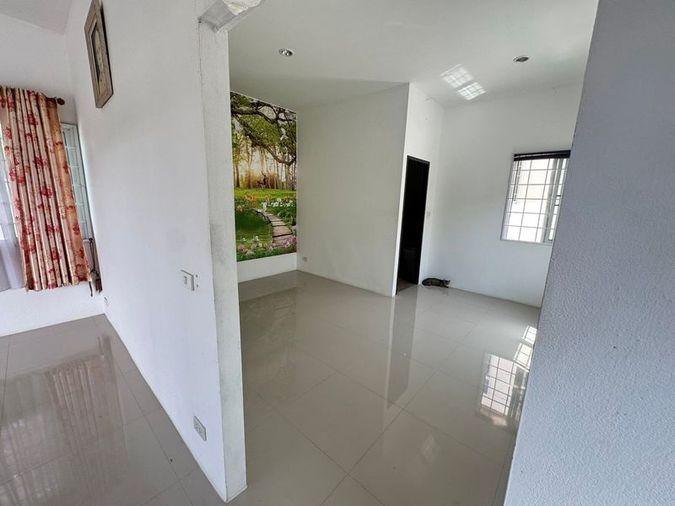 picture Second-hand detached house for sale, Pattaya area, Soi Phonpraphanimit 32, Bang Lamung, Chonburi - 11/16