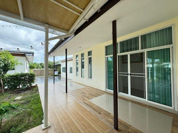 picture Second-hand detached house for sale, Pattaya area, Soi Phonpraphanimit 32, Bang Lamung, Chonburi - 15/16